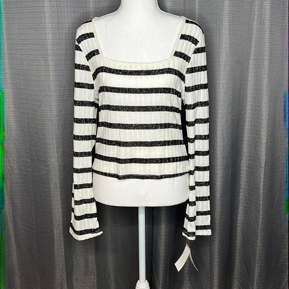TEN SIXTY SHERMAN LARGE BLACK SPARKLY & WHITE SWEATER NWT - Picture 1 of 7